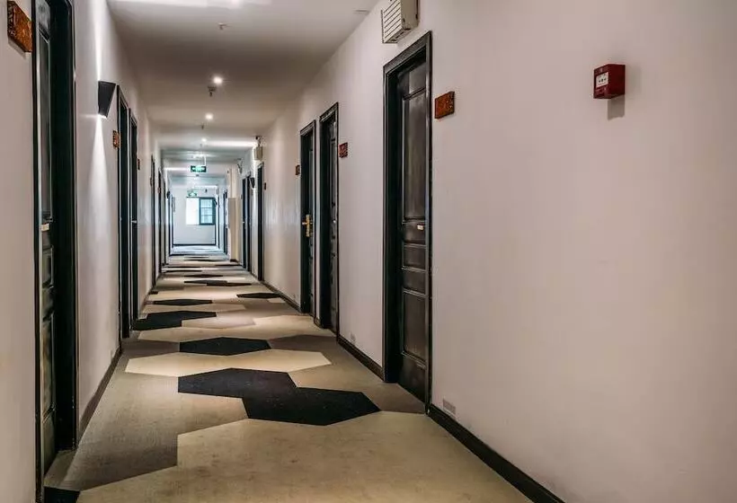 Chengdu Flipflop Hostel Poshpacker
