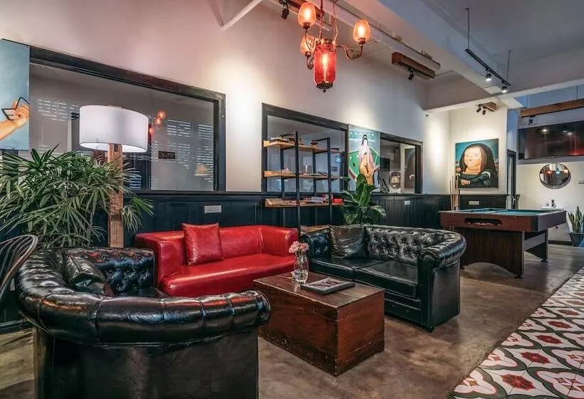 Chengdu Flipflop Hostel Poshpacker