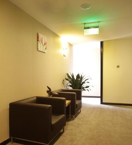 Fotos del hotel Beijing Red:  12