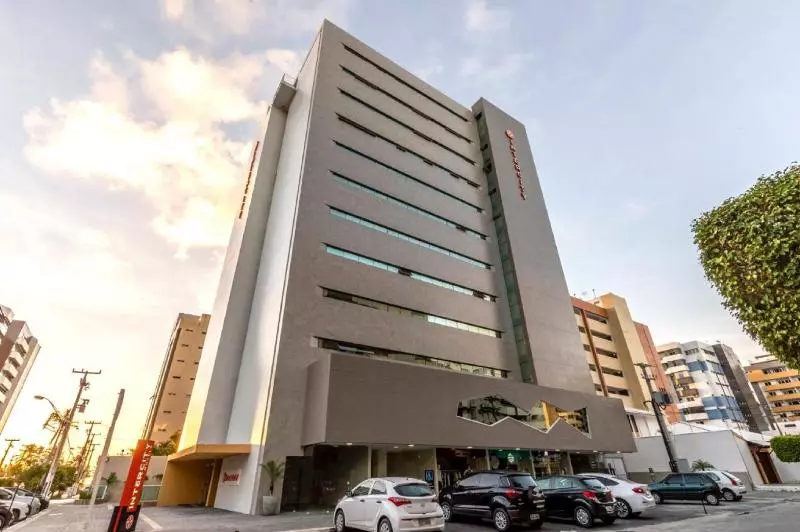 ホテル Intercity Maceio