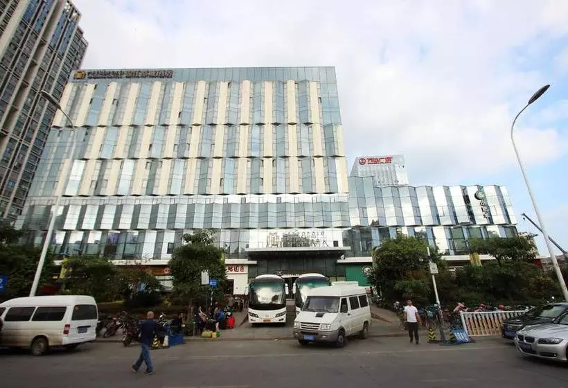 Hotelli Jinjiang Metropolo Fuzhou Cangshan