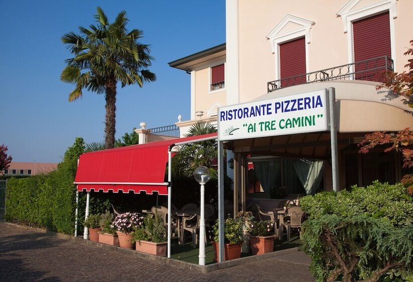 בית מלון כפרי Master