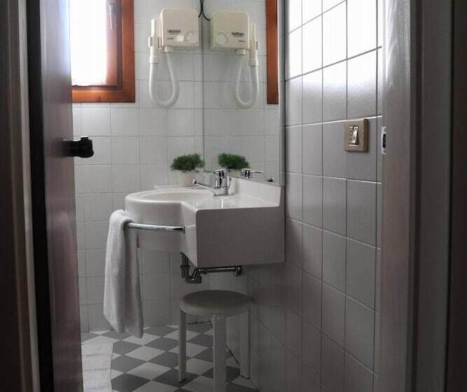 בית מלון כפרי Master