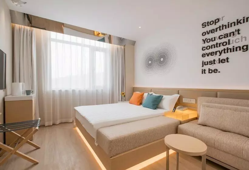 Hotelli Nanjing Goldstar