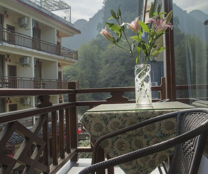 Snow Lion Riverside Resort