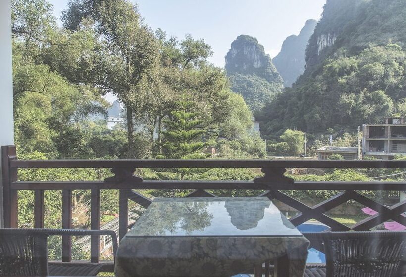 Snow Lion Riverside Resort