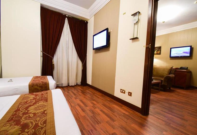 בית מלון כפרי Al Ansar Golden Tulip