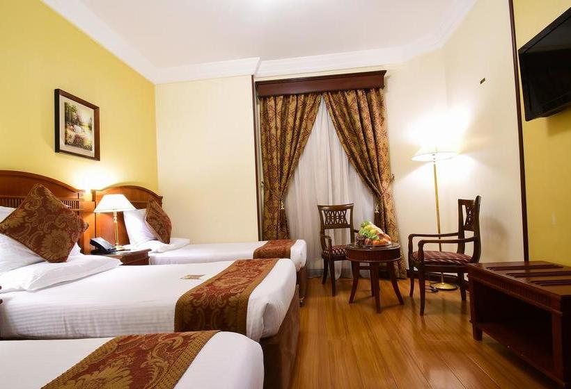 בית מלון כפרי Al Ansar Golden Tulip