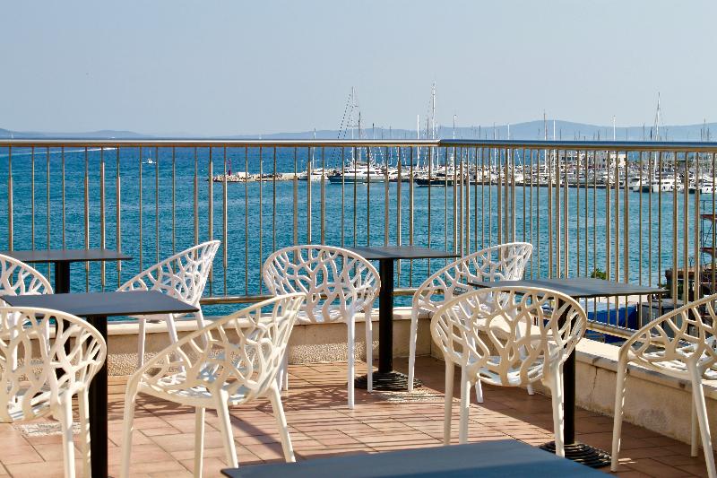 Galeria Valeria Seaside Downtown