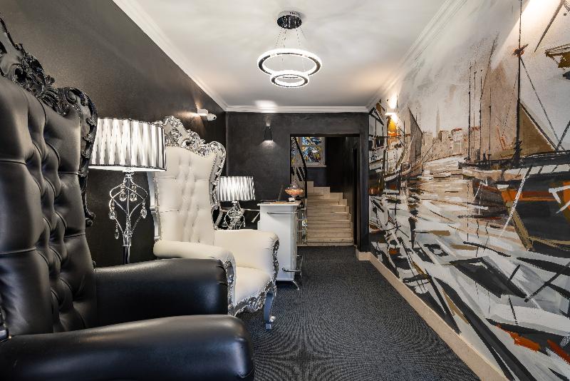 Galeria Valeria Seaside Downtown