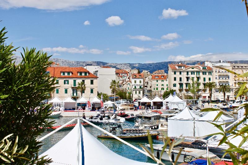 Galeria Valeria Seaside Downtown