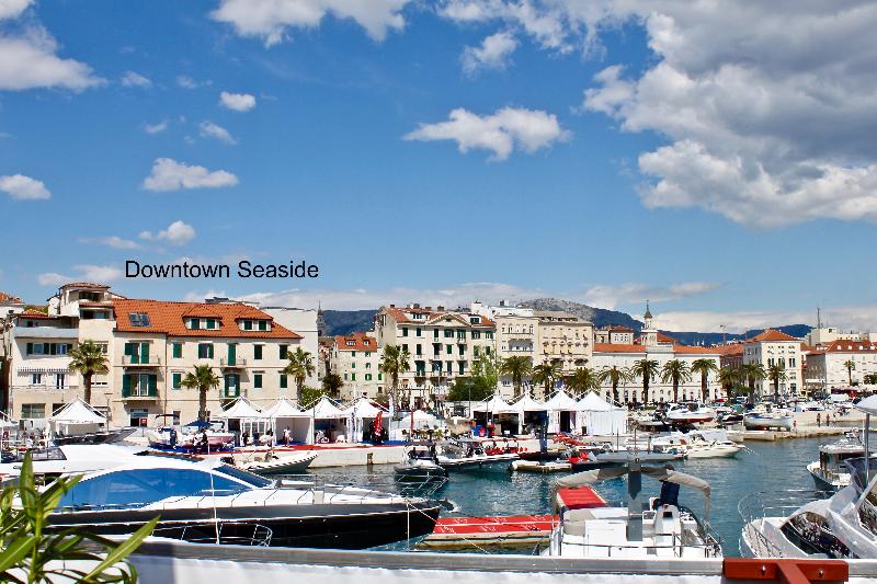 Galeria Valeria Seaside Downtown