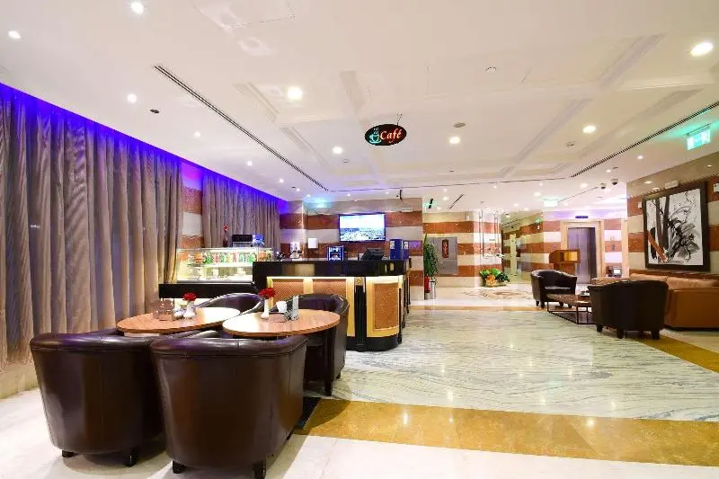 هتل Al Ansar Golden Tulip