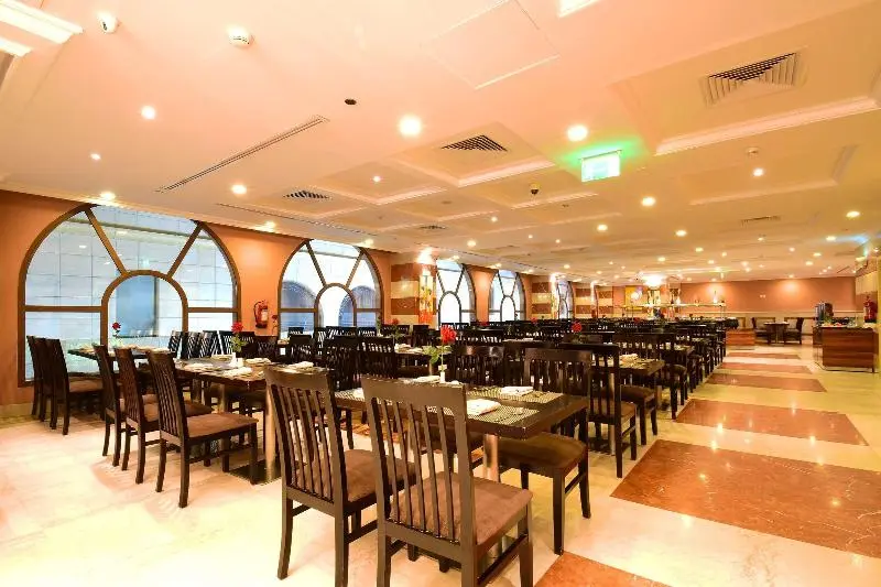 هتل Al Ansar Golden Tulip