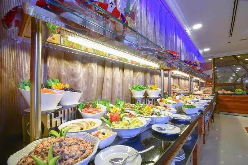 هتل Al Ansar Golden Tulip