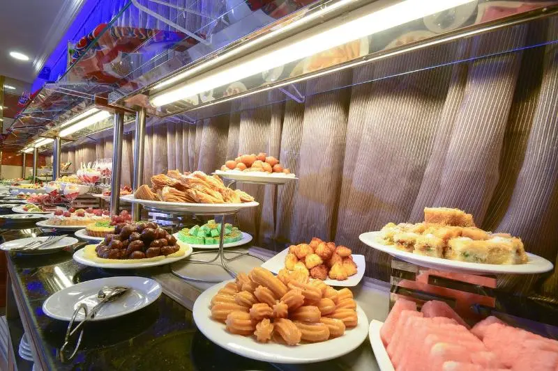 هتل Al Ansar Golden Tulip