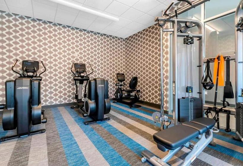 فندق Aloft Newport On The Levee