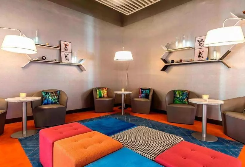 ホテル Aloft Newport On The Levee