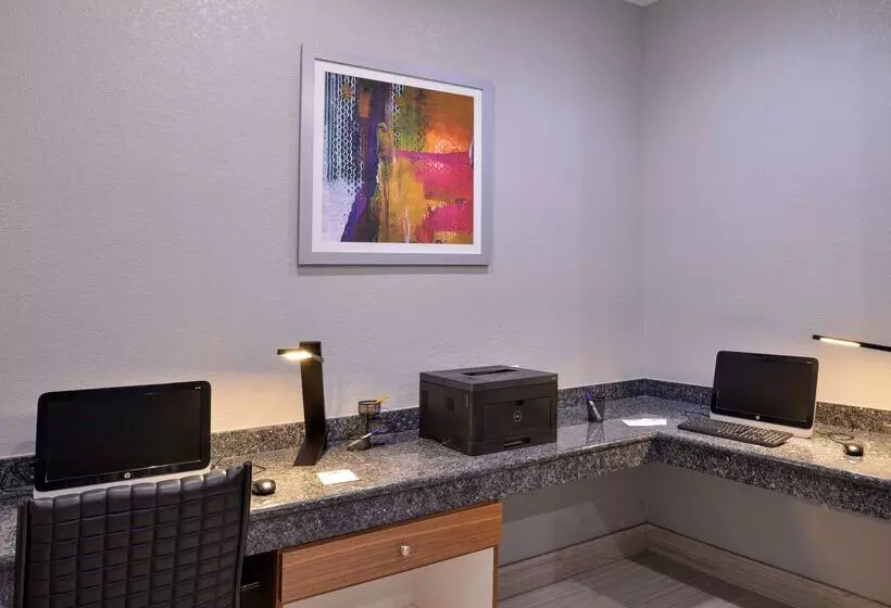 ホテル Best Western Boerne Inn & Suites
