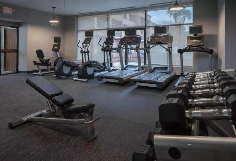 ホテル Courtyard By Marriott Jacksonville At The Mayo Clinic Campus/beaches