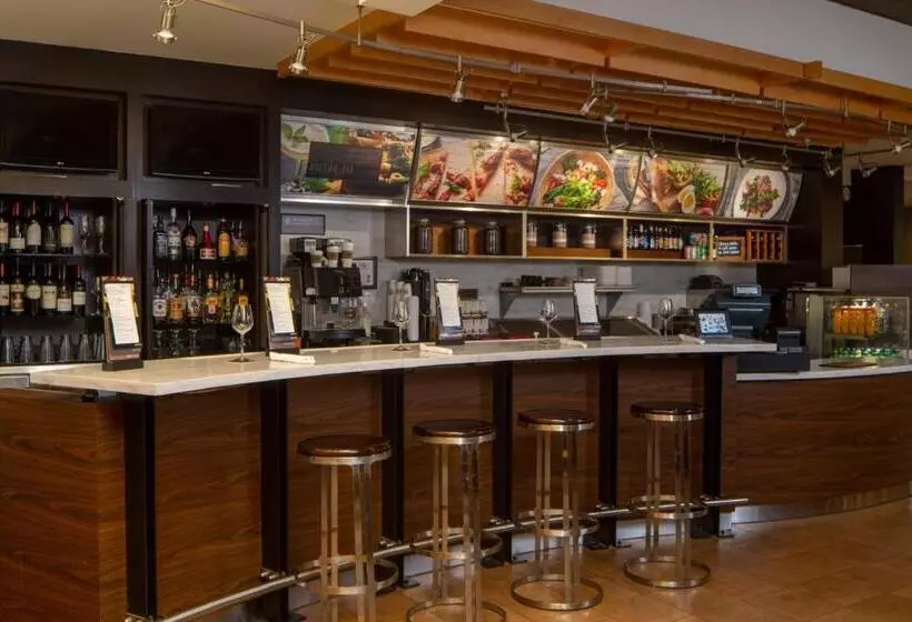 ホテル Courtyard By Marriott Jacksonville At The Mayo Clinic Campus/beaches