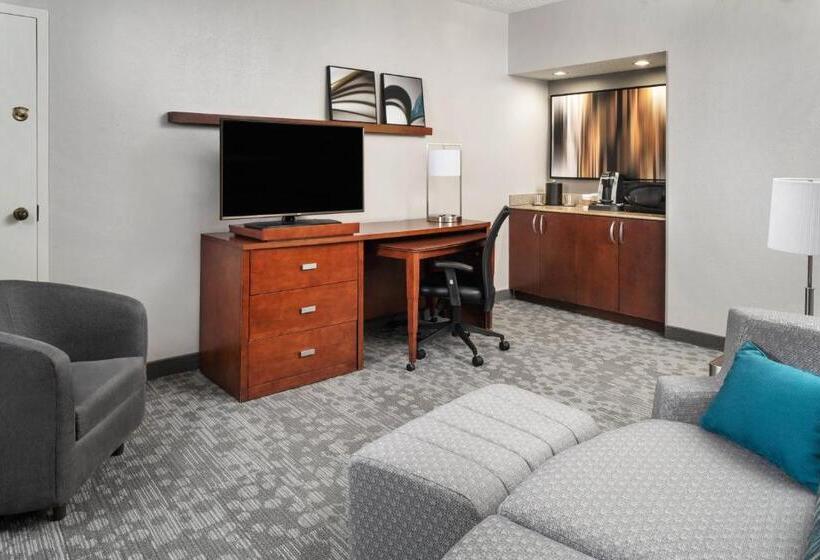 هتل Courtyard By Marriott Jacksonville At The Mayo Clinic Campus/beaches