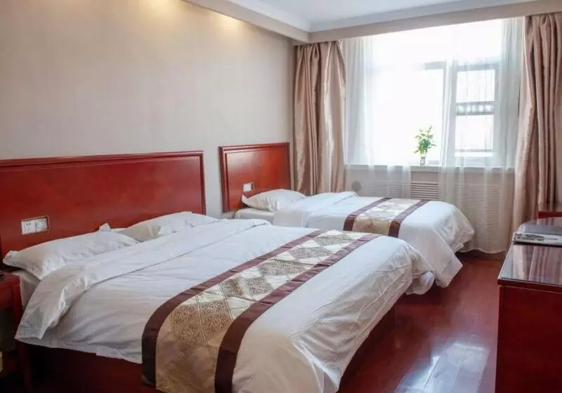 Hotelli Greentree Inn Tianjin Wuqing Yongyangw)road Renmin Hospital Express