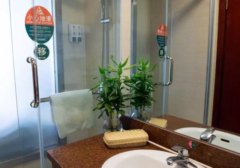 Hotelli Greentree Inn Tianjin Wuqing Yongyangw)road Renmin Hospital Express