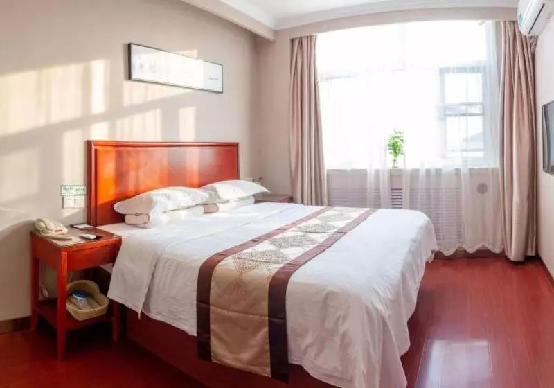Hotelli Greentree Inn Tianjin Wuqing Yongyangw)road Renmin Hospital Express