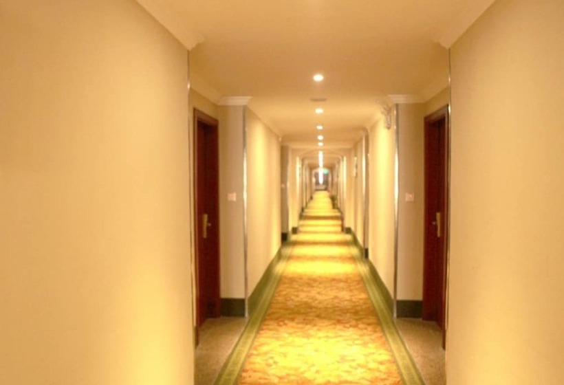 酒店 Greentree Inn Jiangsu Zhenjiang Gaotie Wanda Square Express