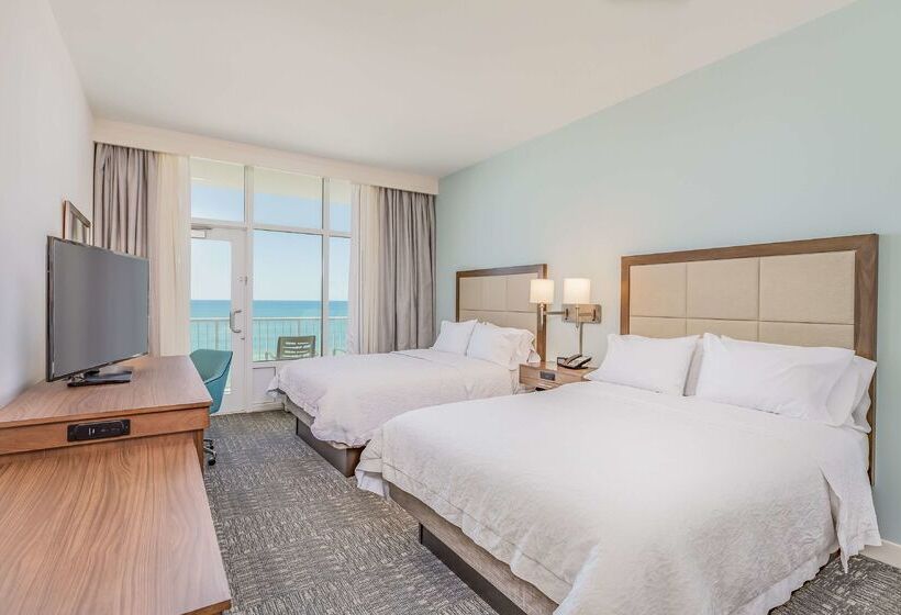 Отель Hampton Inn & Suites Panama City Beachbeachfront