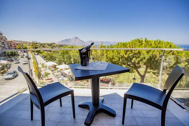 تختخواب و صبحانه Belvedere Rent Rooms