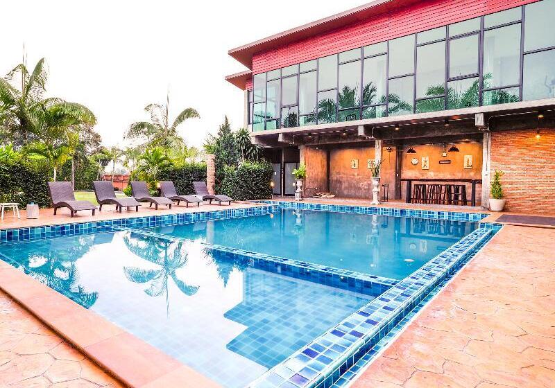 Отель Capital O 727 Be One Resort