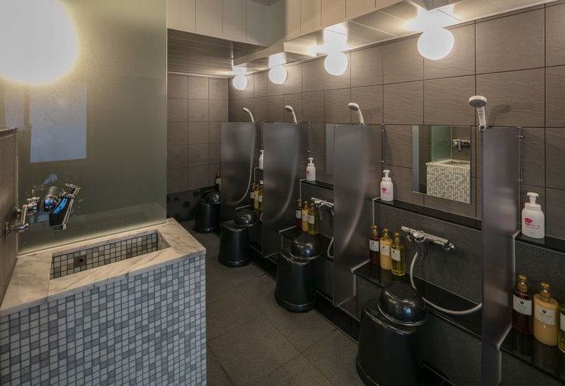 בית מלון כפרי Capsule Resort Kyoto Square