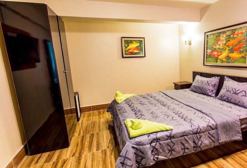 בית מלון כפרי Domrai Boutique Resort