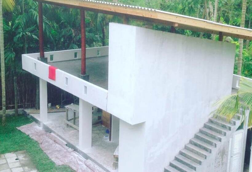 ホテル Salt House