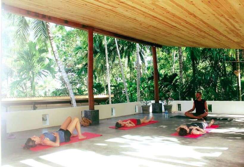 ホテル Salt House