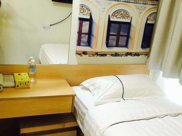 בית מלון כפרי Johnshun