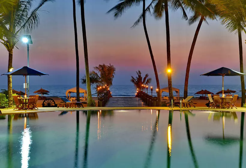 Myanmar Treasure Resort Ngwe Saung