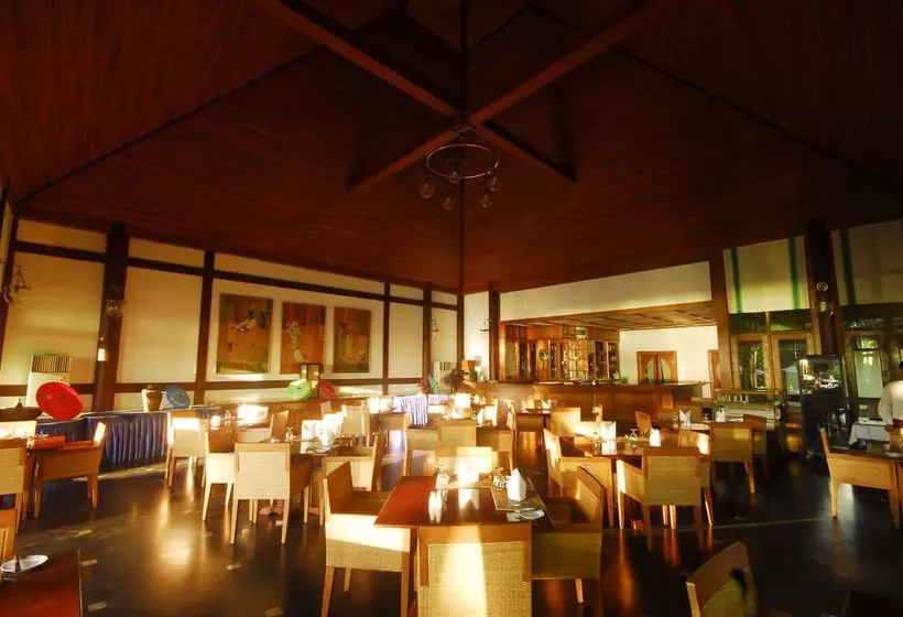 Myanmar Treasure Resort Ngwe Saung
