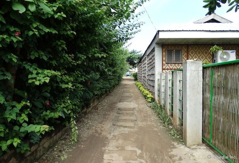 Pensão Alona Grove Tourist Inn