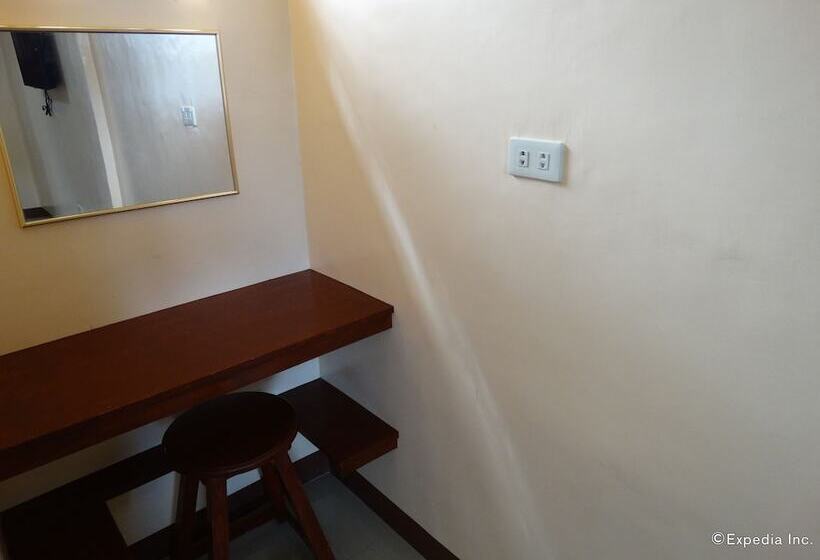 Pensão Alona Grove Tourist Inn