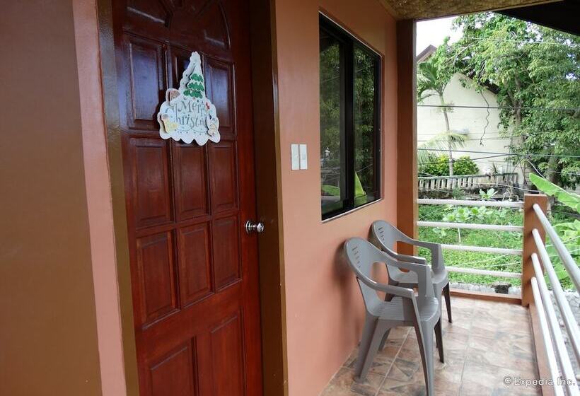 Pensão Alona Grove Tourist Inn