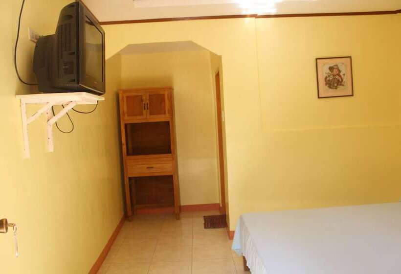 Pensão Alona Grove Tourist Inn