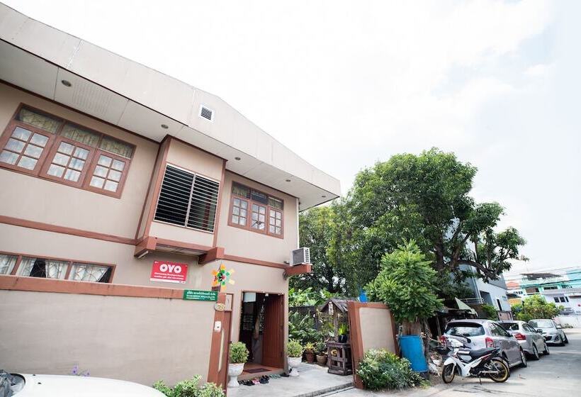 بنسيون Don Muang Boutique House