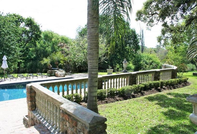 Пансион Ibis House