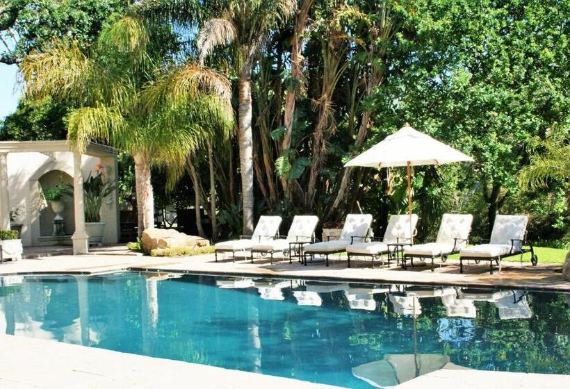 Пансион Ibis House