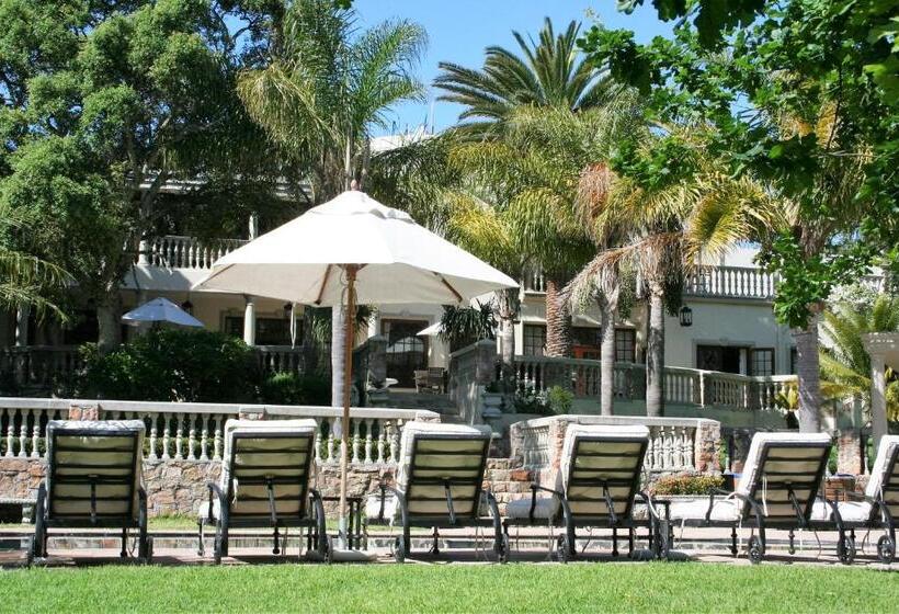 Пансион Ibis House