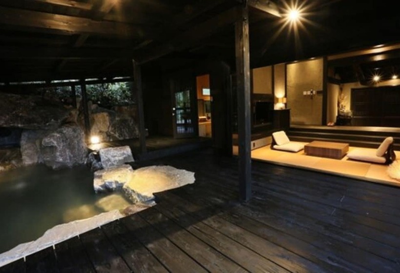 Ryokan Gekkoju Kurokawa