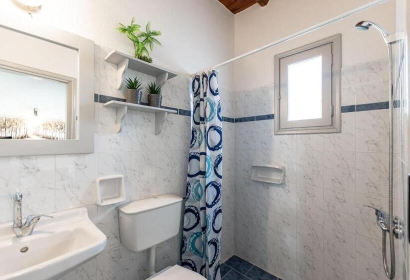 בית מלון כפרי Michalios Luxury Apartments